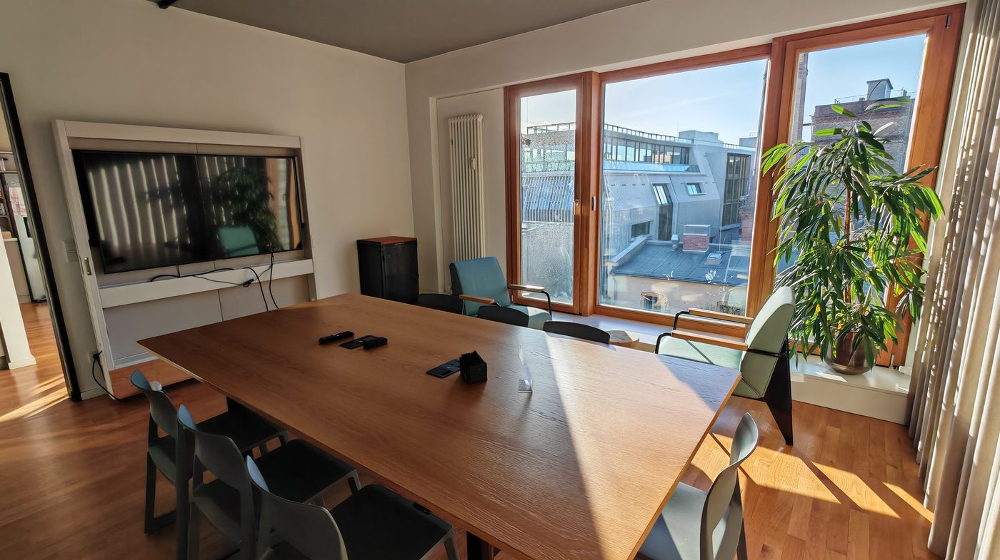 Meeting Lounge